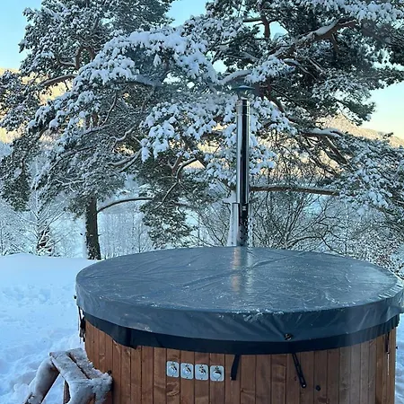 펜션 Luxury Family House 